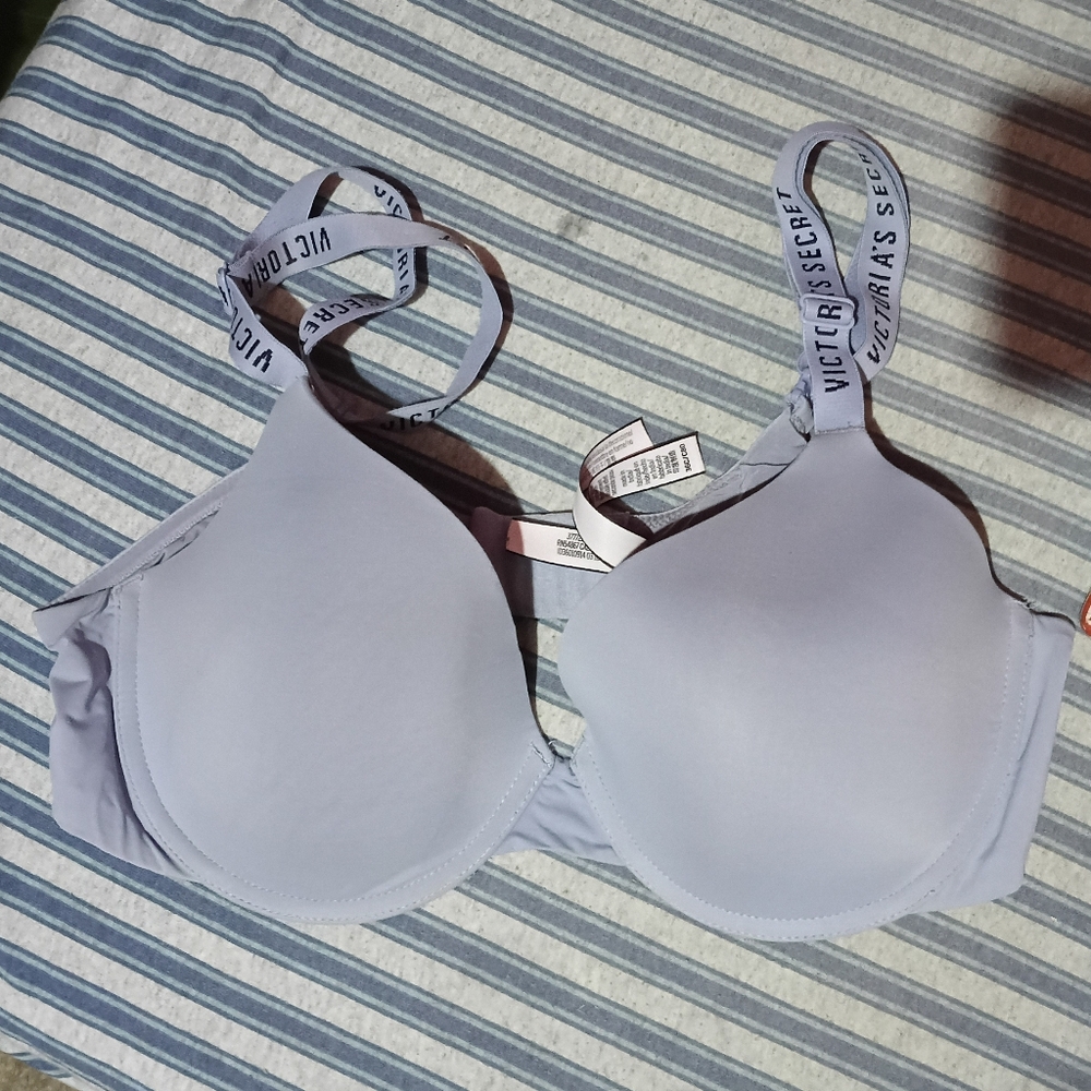 Lavender Victoria Secret Bra 36C